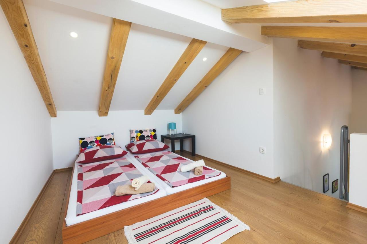 Vinea Apartmani Umag, Ulica G Garibaldia 2 ภายนอก รูปภาพ