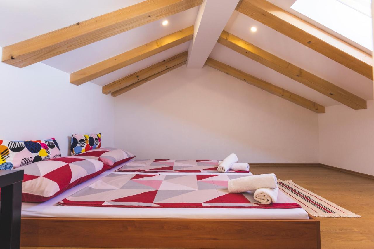 Vinea Apartmani Umag, Ulica G Garibaldia 2 ภายนอก รูปภาพ